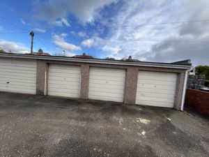 Photo 19- click for photo gallery